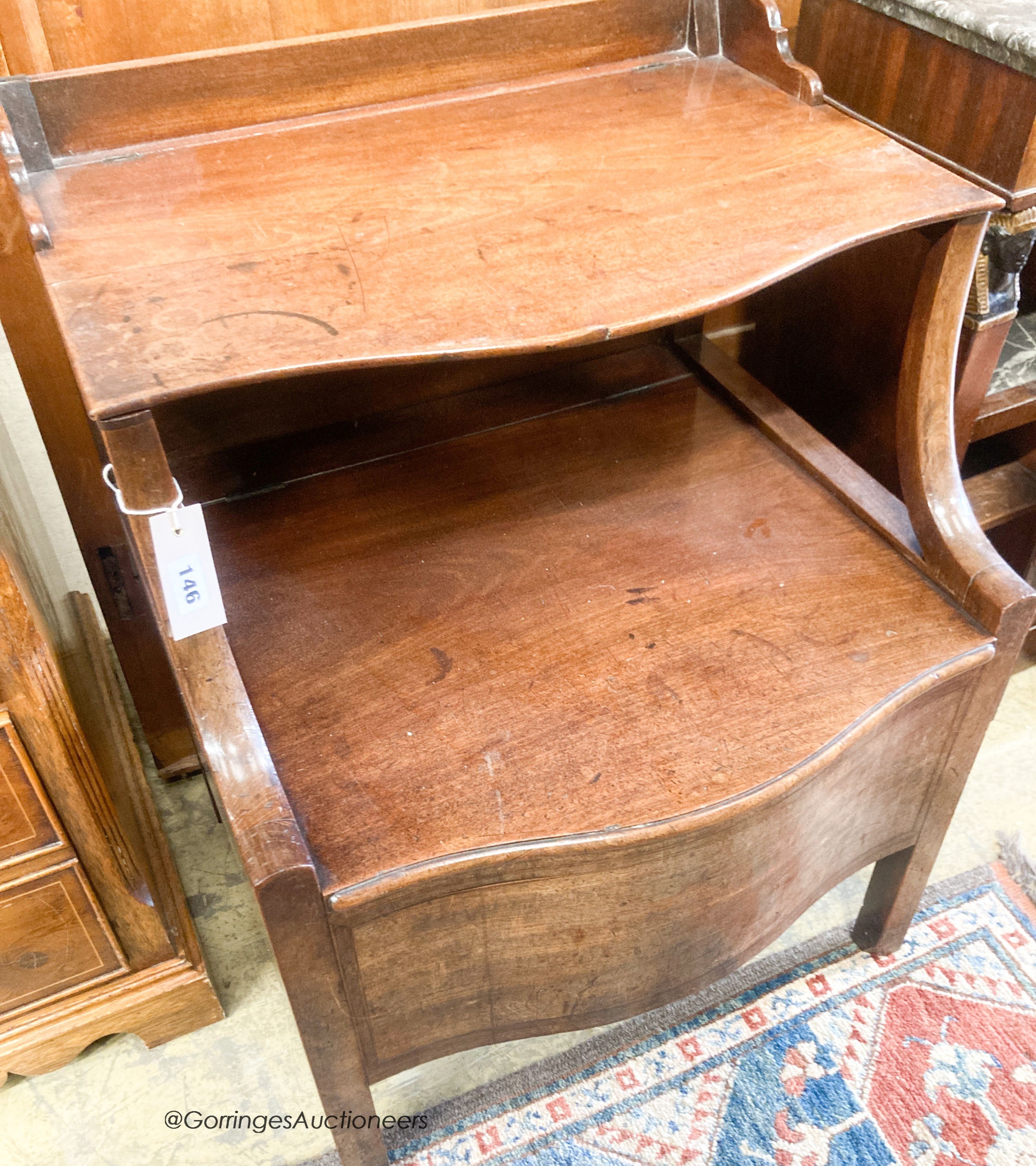 A George III mahogany serpentine commode, width 59cm, depth 48cm, height 76cm